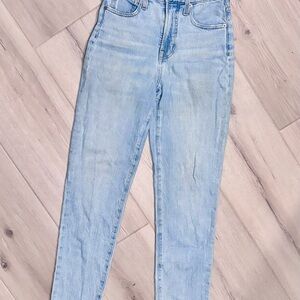 Madewell Perfect Vintage Raw Hem Light Wash Women's Jeans 23T